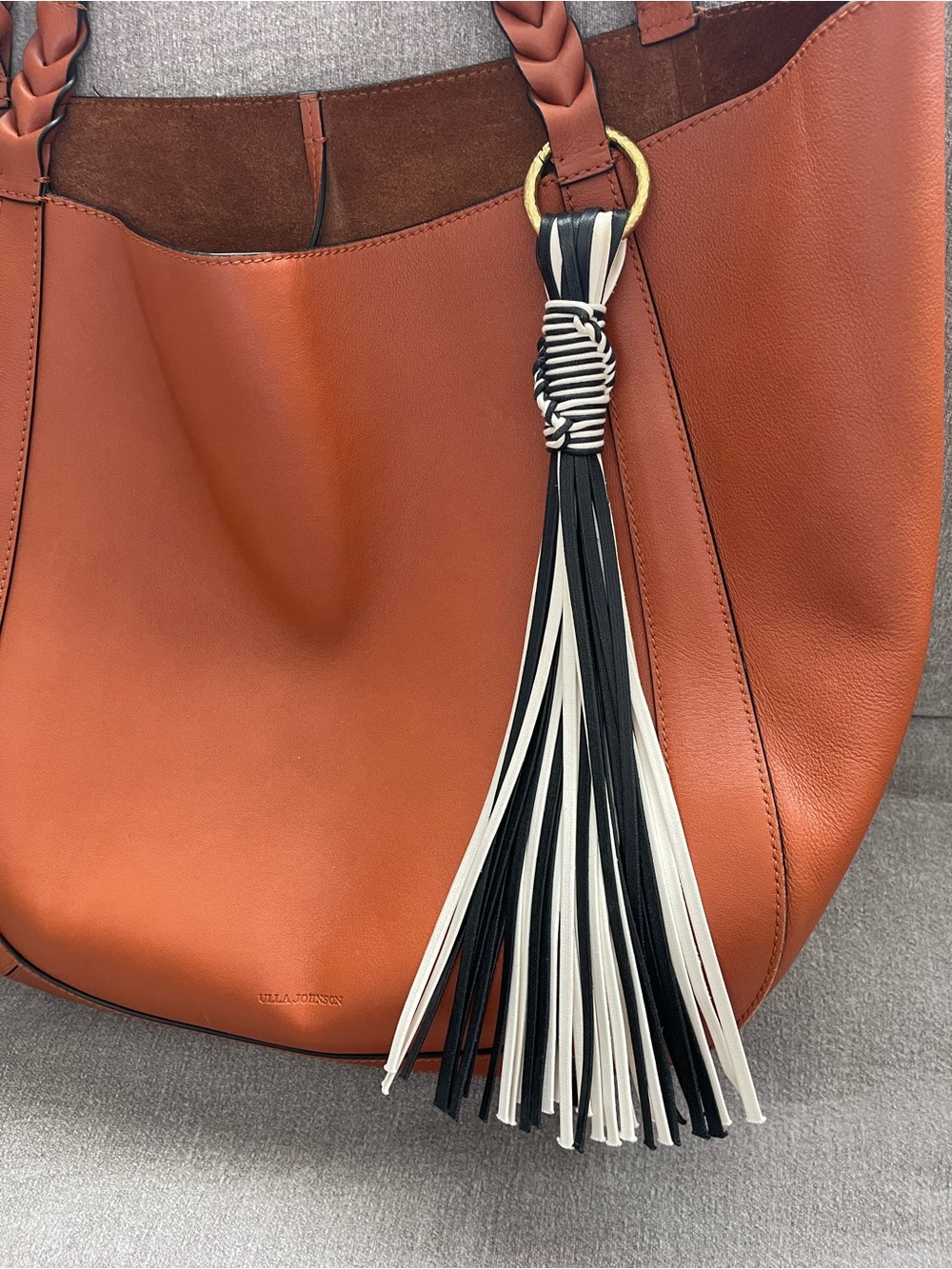 ULLA JOHNSON Albers Leather Tote - Picture 4 of 16
